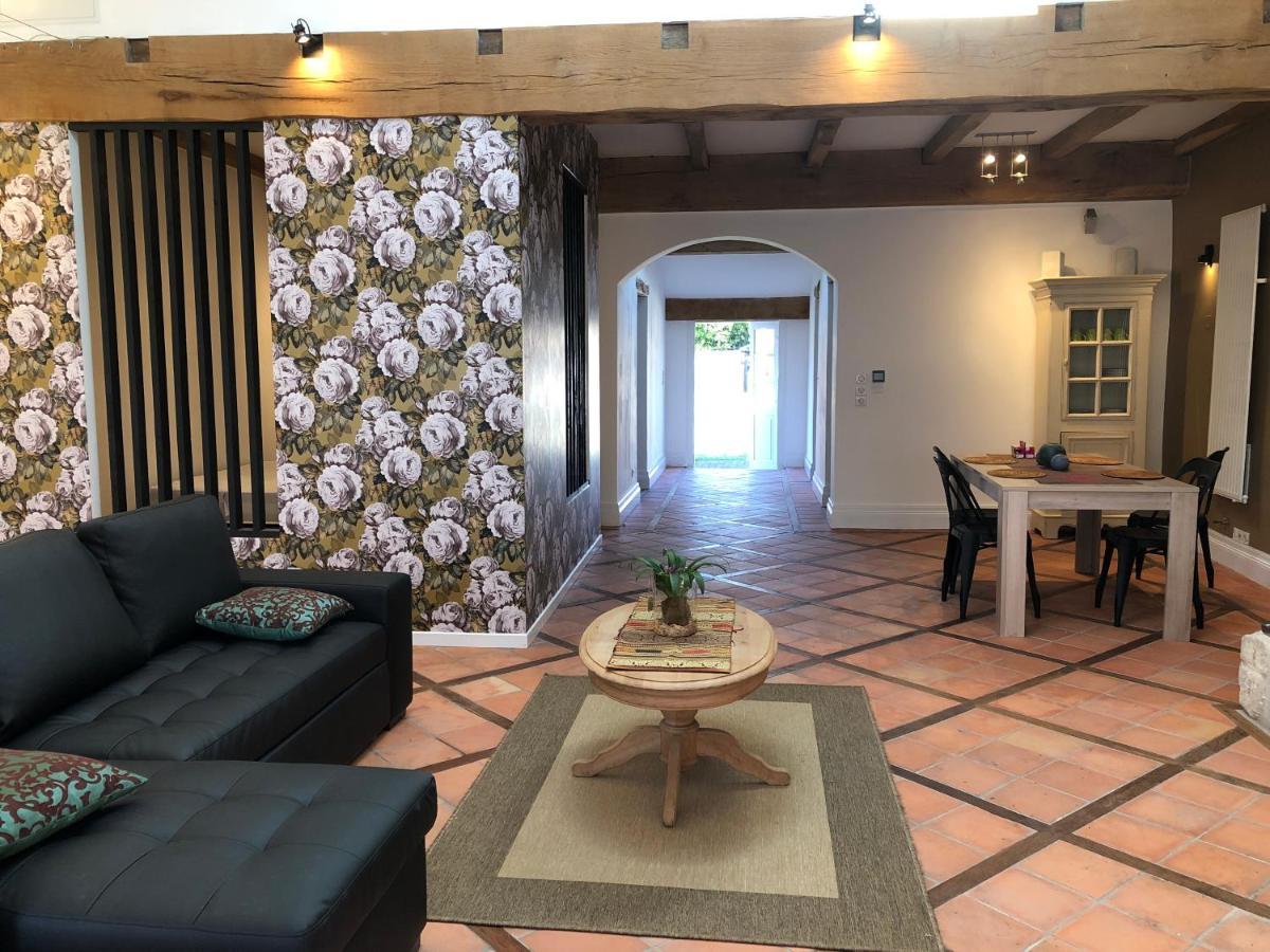 Bed and Breakfast Domaine Des Monges Saint-Seurin-de-Prats Exterior foto