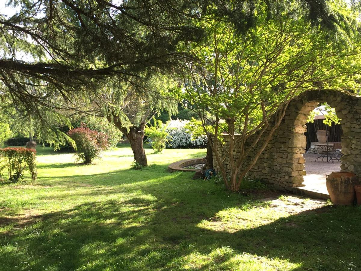 Bed and Breakfast Domaine Des Monges Saint-Seurin-de-Prats Exterior foto