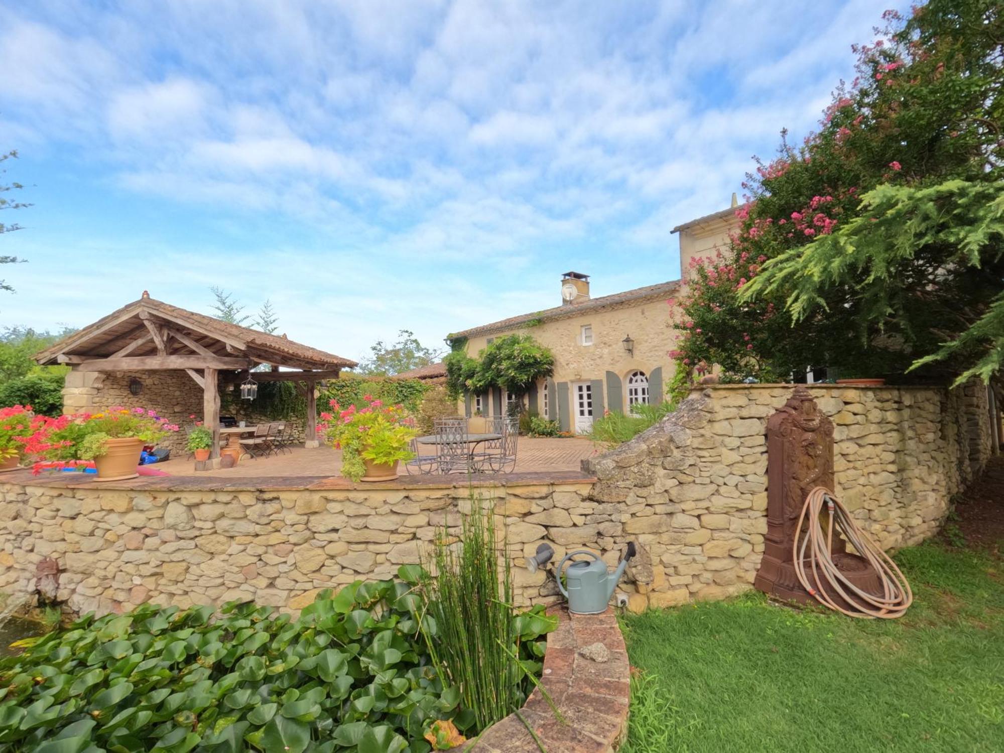 Bed and Breakfast Domaine Des Monges Saint-Seurin-de-Prats Exterior foto