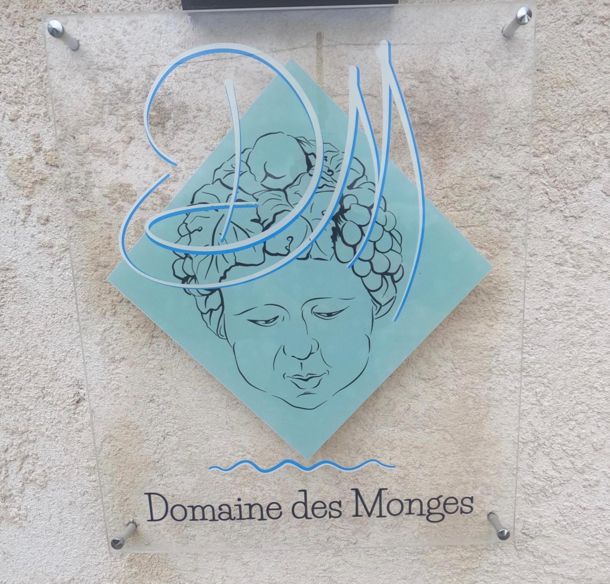 Bed and Breakfast Domaine Des Monges Saint-Seurin-de-Prats Exterior foto